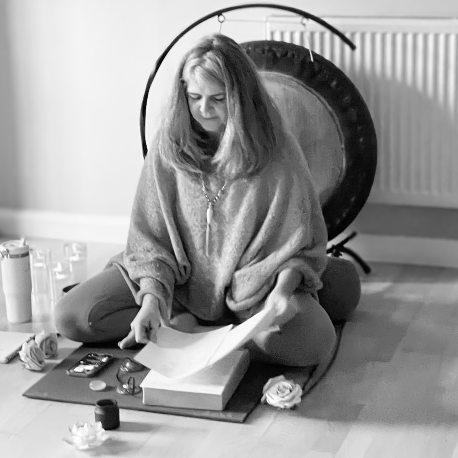 Alexa Dean during a pregnancy class